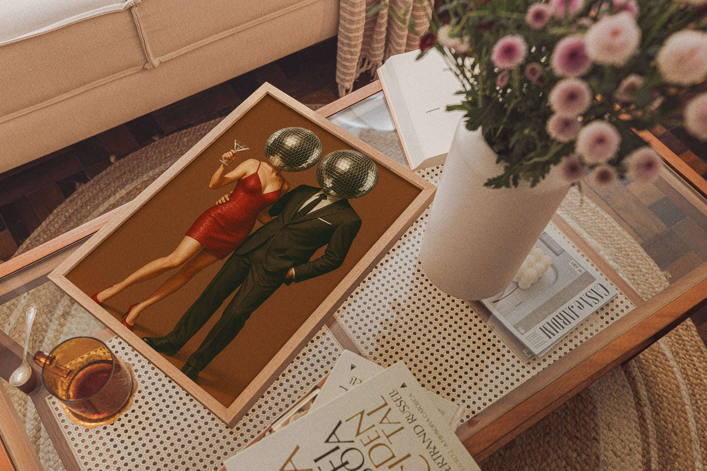 Disko Topu Kafalı Çift Posteri-1