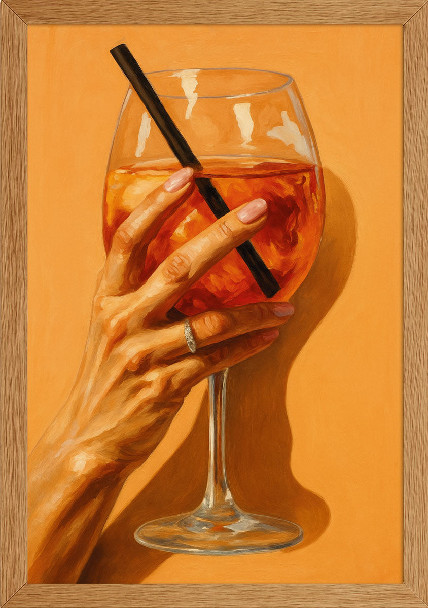Aperol Spritz Tutan Kadın Posteri